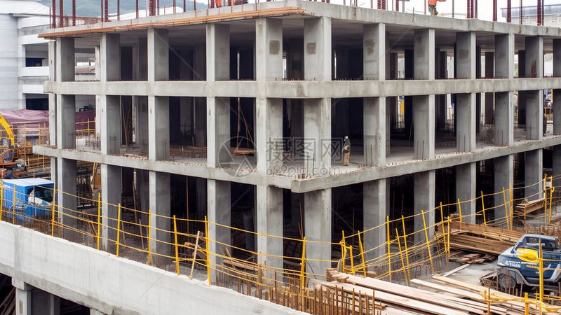 地基基础钢筋型号配置：关键参数解析与选型逻辑**